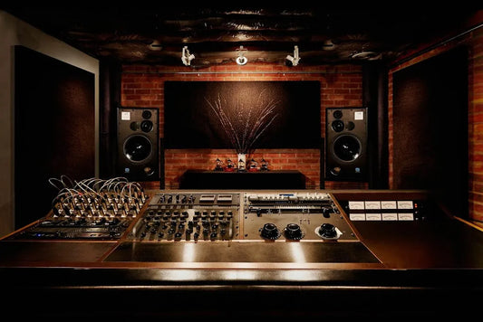 11 Tips for Mastering Tracks: Transform Your Music